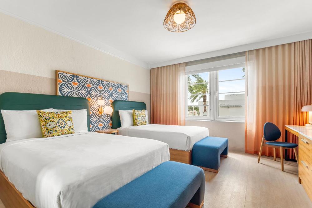 Deluxe Double Room interior